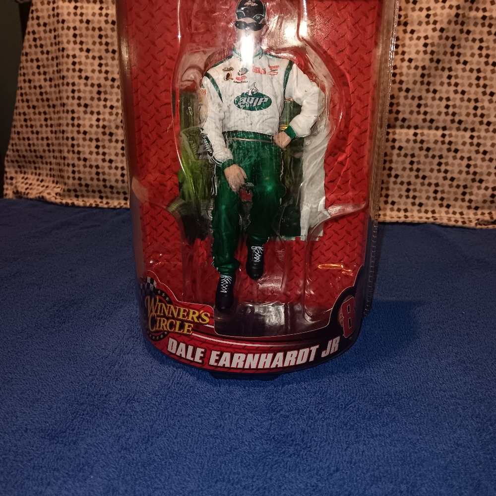 Nascar Winners Circle 2008 Dale Earnhardt Jr. 6" Racing Action Figure